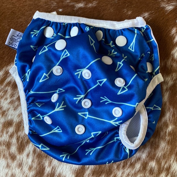 Beau & Belle diaper cover Baby Cloth Swim Diaper Blue Green Arrows Adjusts - Picture 3 of 12